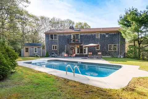 41 Coachman Ln, Barnstable, MA 02668 photo 3
