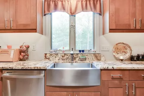 41 Coachman Ln, Barnstable, MA 02668 photo 10