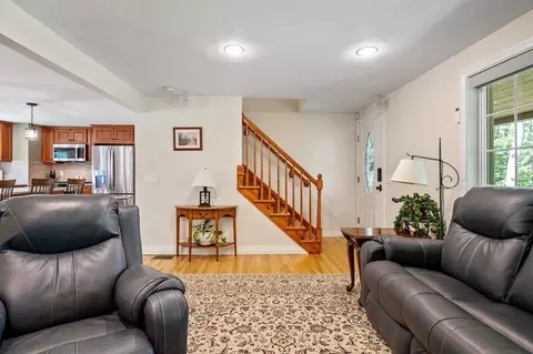 336 Putnam Hill Rd, Sutton, MA 01590 photo 10