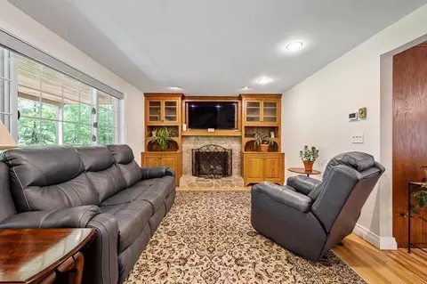 336 Putnam Hill Rd, Sutton, MA 01590 photo 9