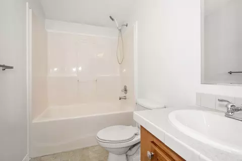 17 Constitution Ave, Warren, MA 01083 photo 17