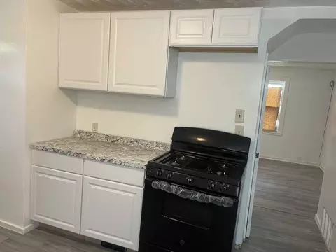 42-46 Baldwin St, Springfield, MA 01104 photo 3