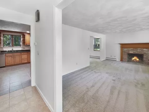 7 Windemere Dr, Acton, MA 01720 photo 12