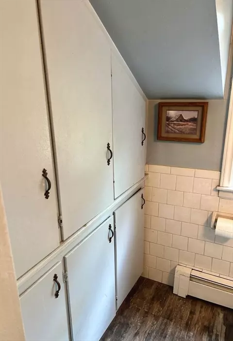 Bath - 9 Ardlock Pl, Dudley, MA 01571 photo 3 of 3