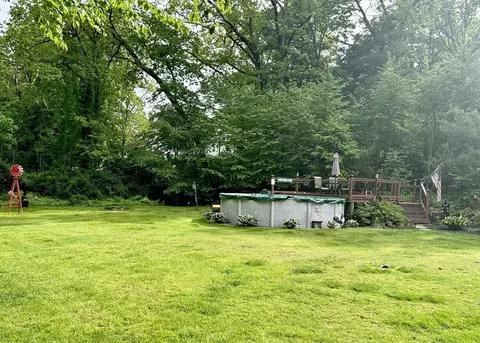 Exterior - 9 Ardlock Pl, Dudley, MA 01571 photo 7 of 10