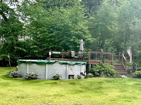 Exterior - 9 Ardlock Pl, Dudley, MA 01571 photo 8 of 10