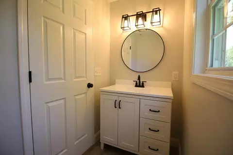 Bath - 110 Saint Louis St, Worcester, MA 01606 photo 1 of 5