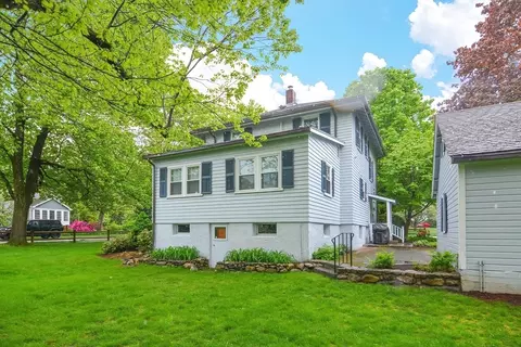 Exterior - 28 Fairview Rd, Needham, MA 02492 photo 5 of 8