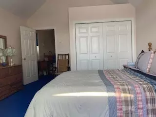 Bedroom - 24 Indian Stone Rd, Phillipston, MA 01331 photo 3 of 6