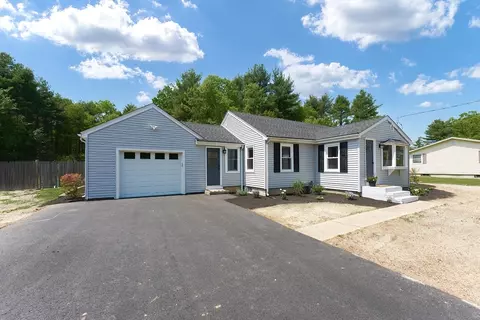 101 Oakland St, Medway, MA 02053