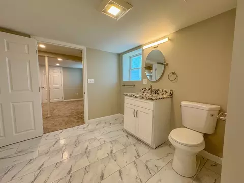 Bath - 156 Barnes St, Fall River, MA 02723 photo 6 of 7