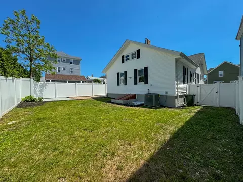 Exterior - 156 Barnes St, Fall River, MA 02723 photo 7 of 9