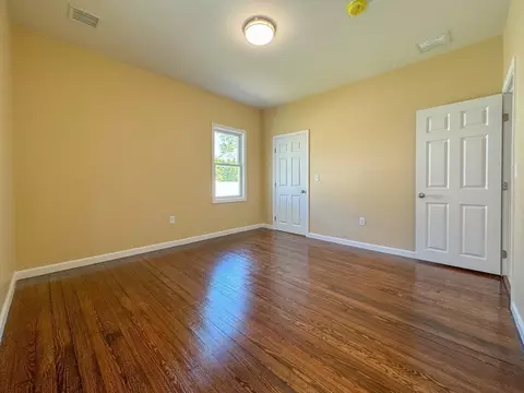 Bedroom - 156 Barnes St, Fall River, MA 02723 photo 4 of 5