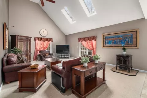 2 Summit Cir, Douglas, MA 01516 photo 14