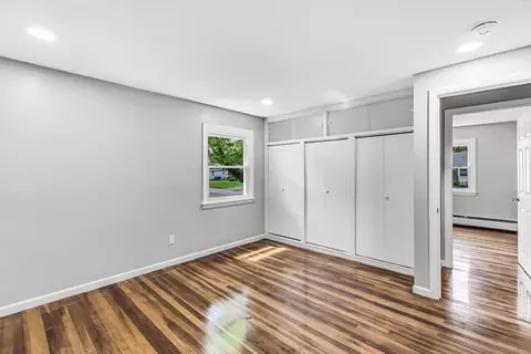 61 Cornwall St, Springfield, MA 01104 photo 20