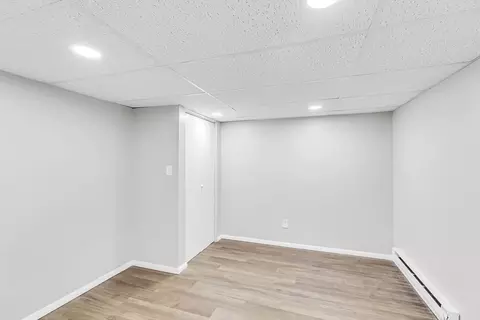 61 Cornwall St, Springfield, MA 01104 photo 33