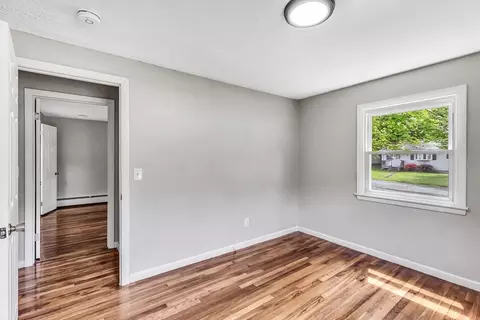 61 Cornwall St, Springfield, MA 01104 photo 27
