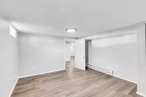 61 Cornwall St, Springfield, MA 01104 photo 32