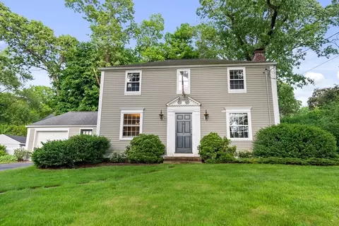 137 Chalmers St, Springfield, MA 01118 photo 32