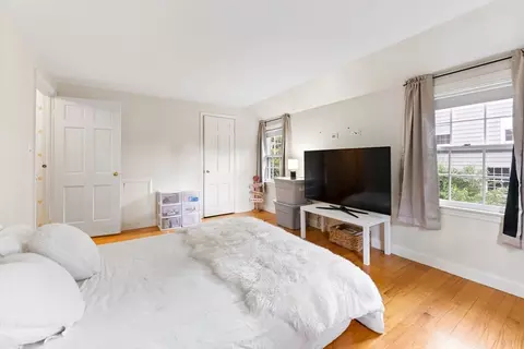 137 Chalmers St, Springfield, MA 01118 photo 28