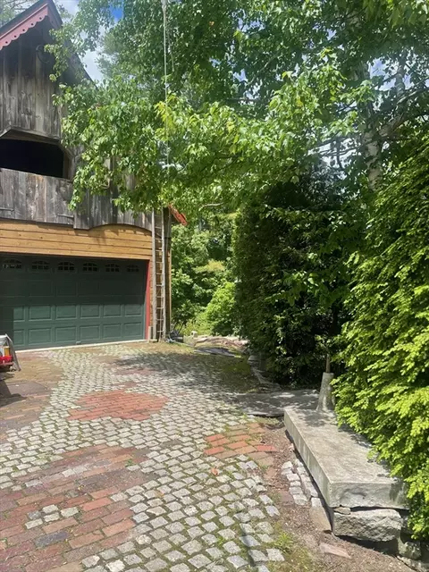 Exterior - 11 Samuel Dr, Phillipston, MA 01331 photo 3 of 11