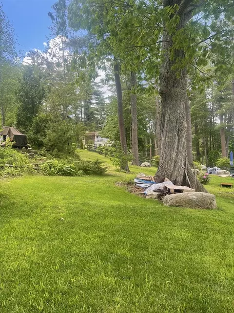 Exterior - 11 Samuel Dr, Phillipston, MA 01331 photo 7 of 11