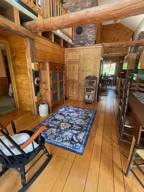 Entry Way - 11 Samuel Dr, Phillipston, MA 01331 photo 7 of 7