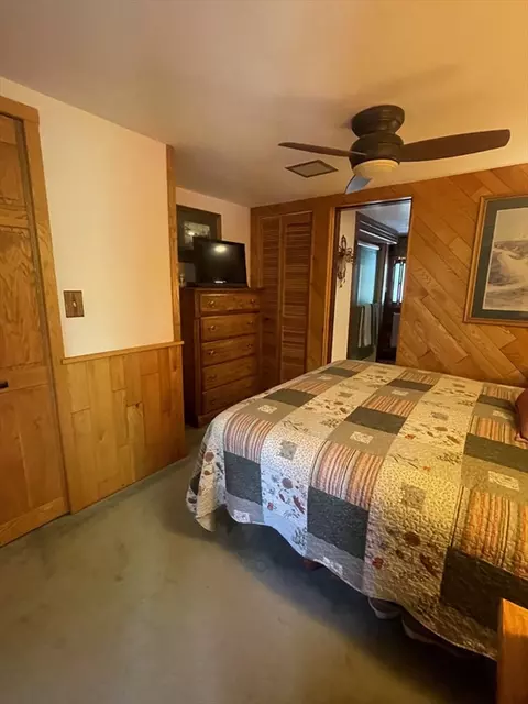 Bedroom - 11 Samuel Dr, Phillipston, MA 01331 photo 1 of 2