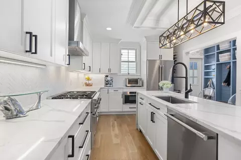 Kitchen - 526 E 8th St, Boston, MA 02127 photo 3 of 5