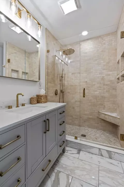 Bath - 526 E 8th St, Boston, MA 02127 photo 2 of 4