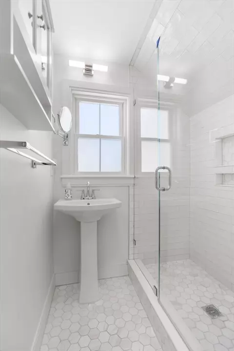 Bath - 526 E 8th St, Boston, MA 02127 photo 4 of 4