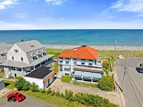 267 Beach Ave, Hull, MA 02045 photo 3