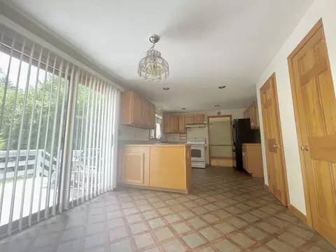 37 Brookside Dr, Uxbridge, MA 01569 photo 18