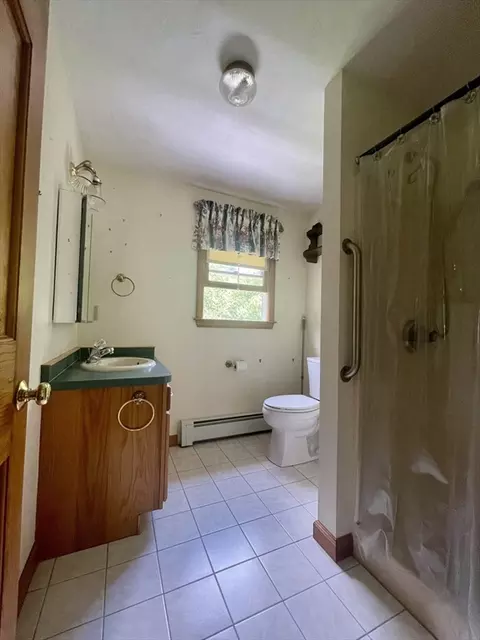 37 Brookside Dr, Uxbridge, MA 01569 photo 28