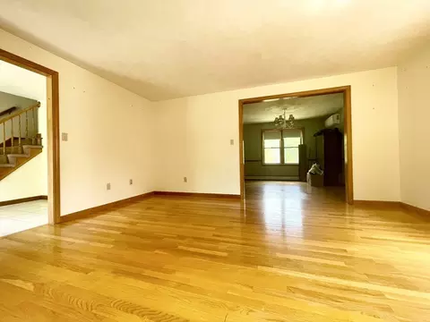 37 Brookside Dr, Uxbridge, MA 01569 photo 13