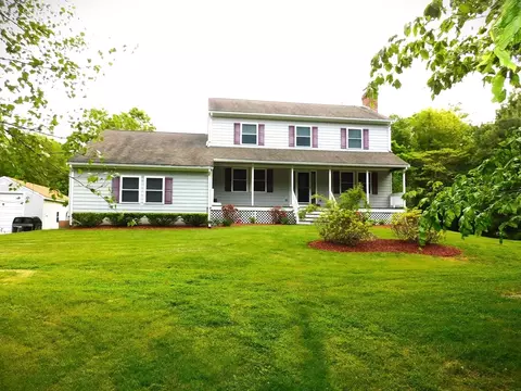 737 Tremont St, Dighton, MA 02764