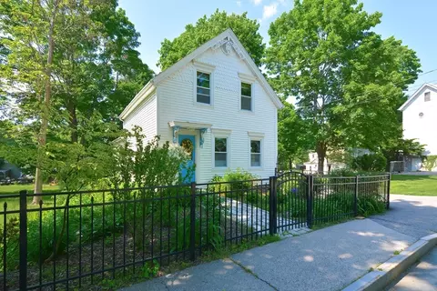 7 Spring St, Westborough, MA 01581