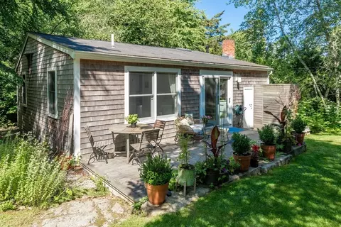 1680 Drift Rd # C, Westport, MA 02790