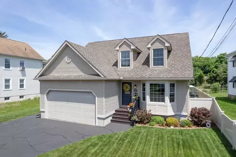 78 Sunnymeade Ave, Chicopee, MA 01020