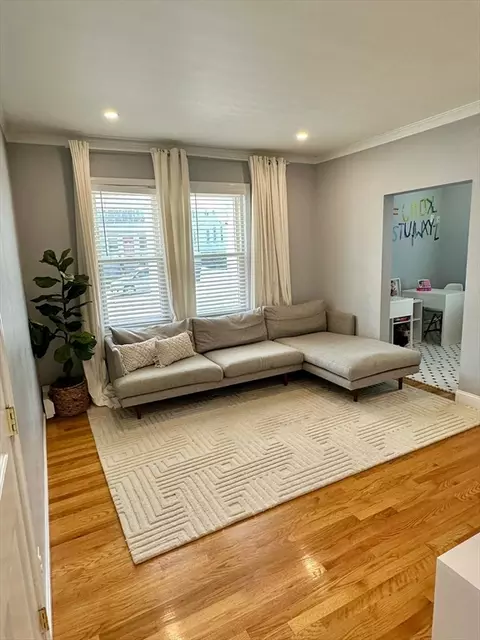 972 Broadway, Everett, MA 02149 photo 2
