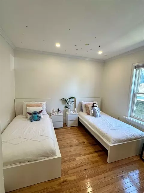972 Broadway, Everett, MA 02149 photo 5
