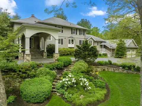 134 Dedham St, Dover, MA 02030 photo 42