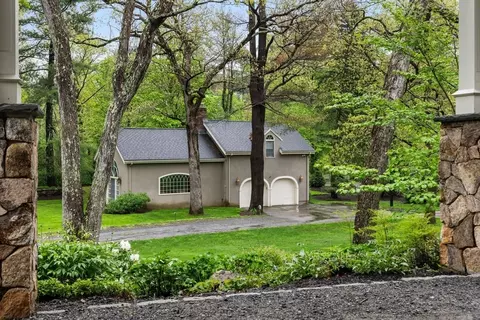 134 Dedham St, Dover, MA 02030 photo 36