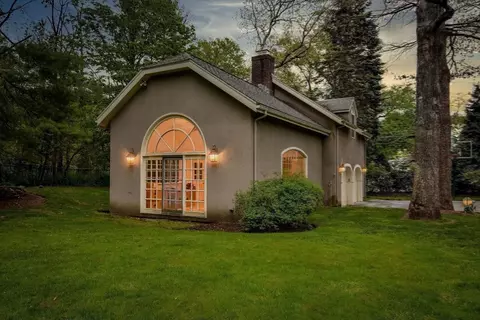 134 Dedham St, Dover, MA 02030 photo 33