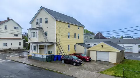 68 Aetna, Fall River, MA 02724