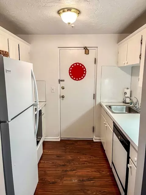 57 Will Dr #168, Canton, MA 02021 photo 5