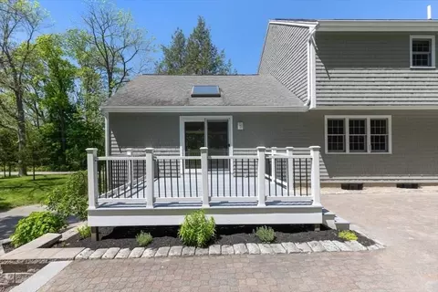 17 Squirrel Hill Ln, Hingham, MA 02043 photo 25
