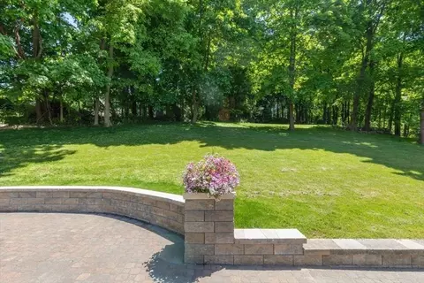 17 Squirrel Hill Ln, Hingham, MA 02043 photo 29