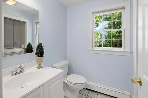 17 Squirrel Hill Ln, Hingham, MA 02043 photo 14