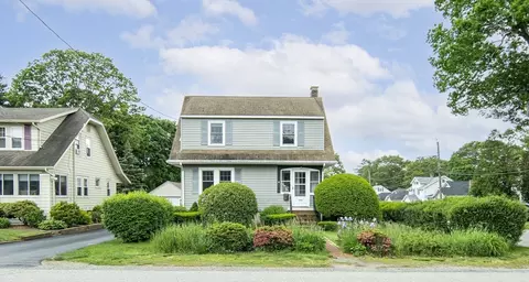 143 Central St, Weymouth, MA 02190